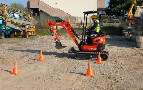 Mini Excavator Operator Training